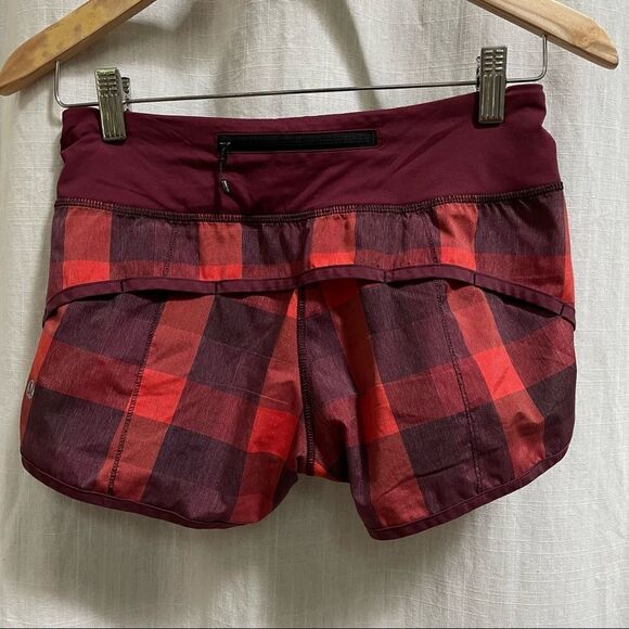 LULULEMON Run Speed Shorts Lined Yama Check Berry Plaid Size 2 - Picture 9 of 13